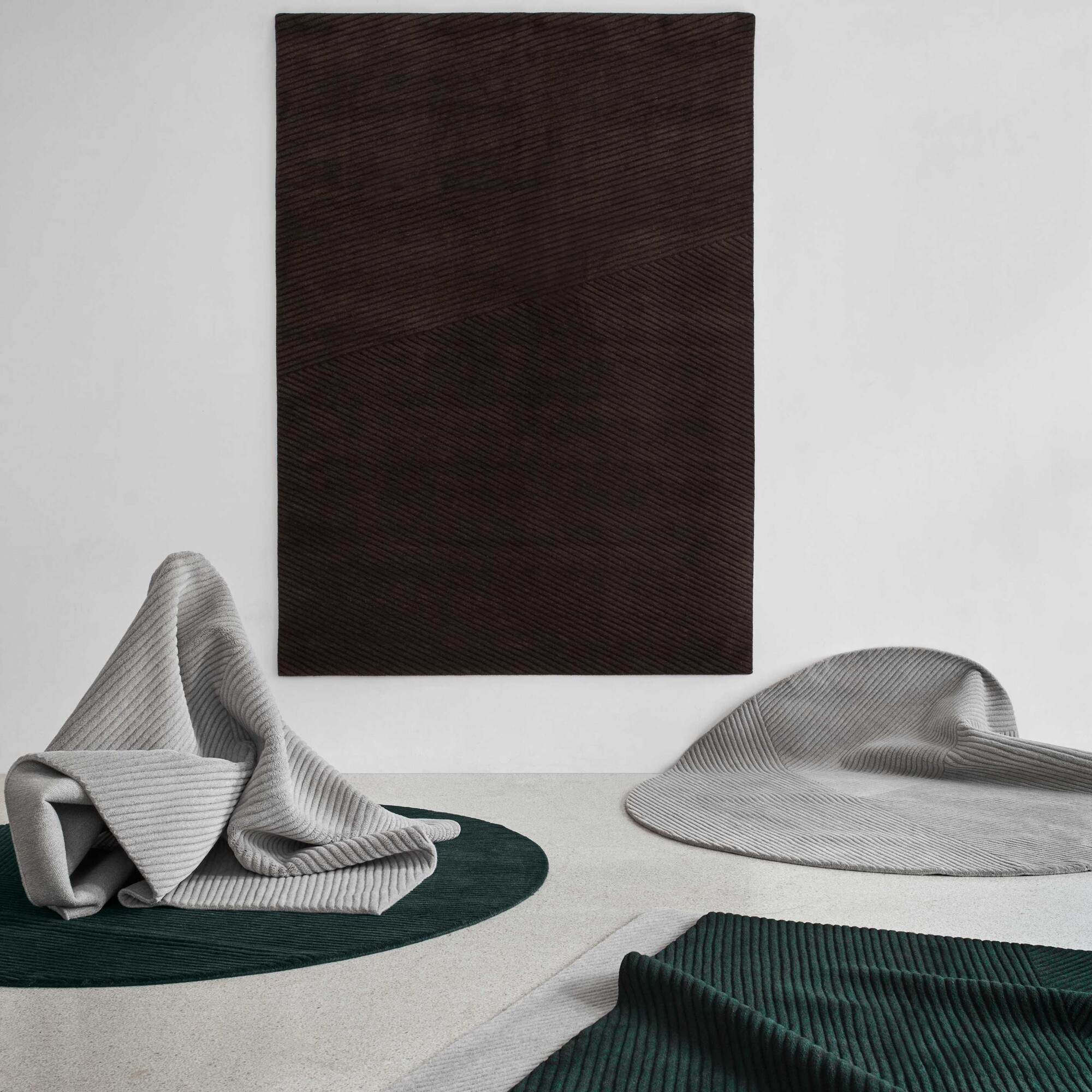 Row Varjo New Zealand Wool Rug 200x300cm