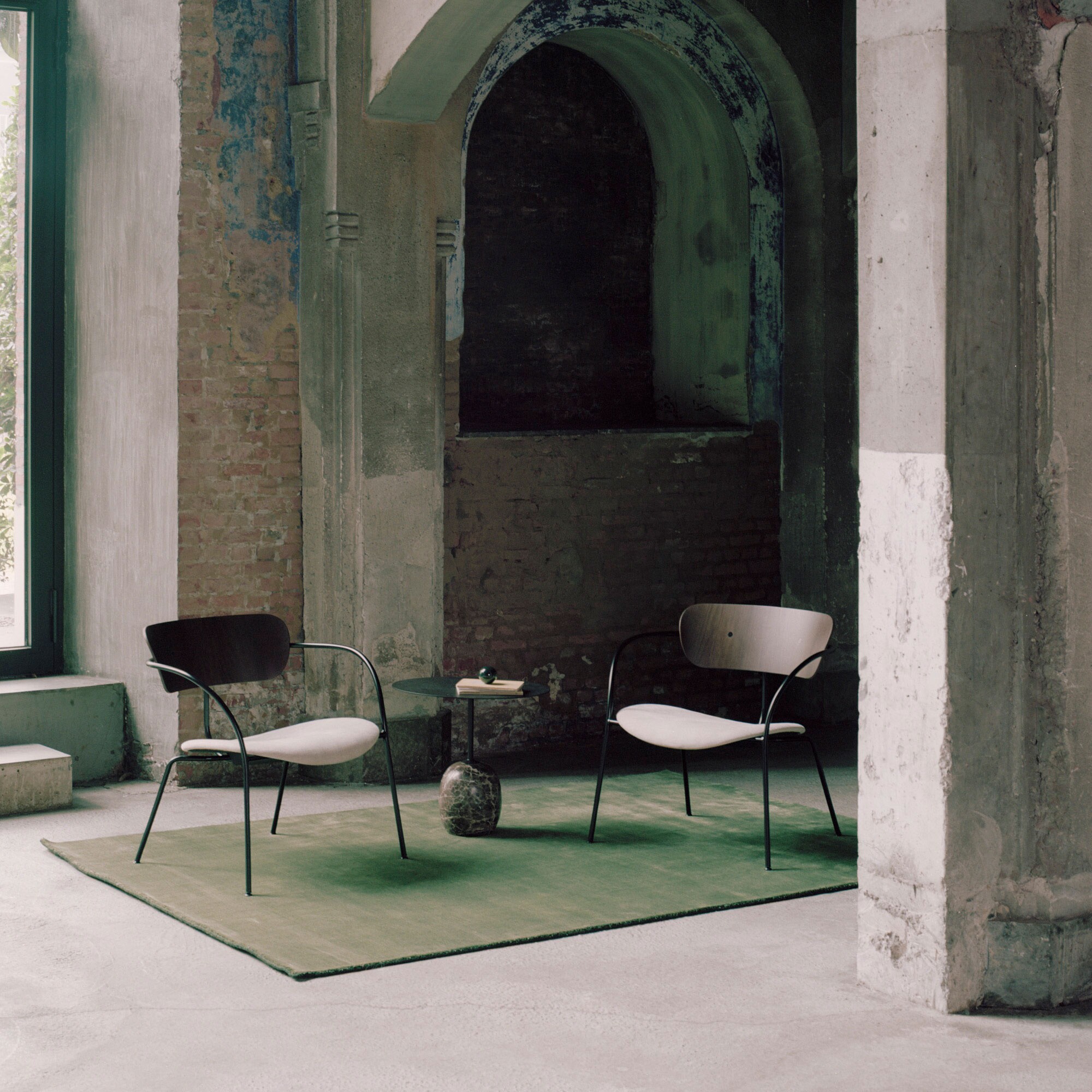 The Moor AP5 Rug Rectangular