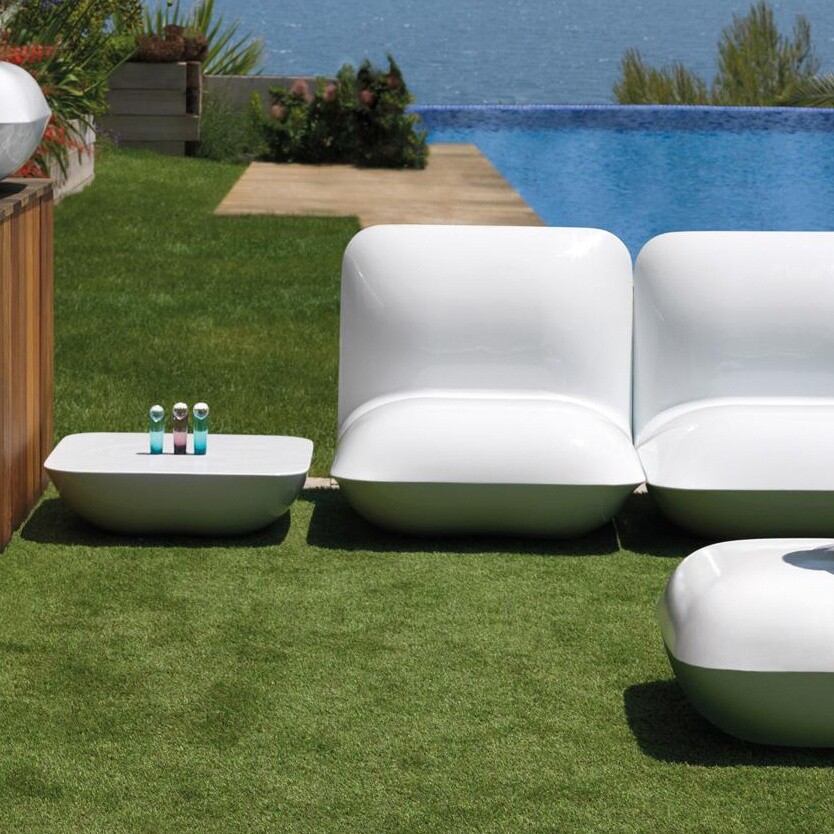 Pillow Garden Side Table