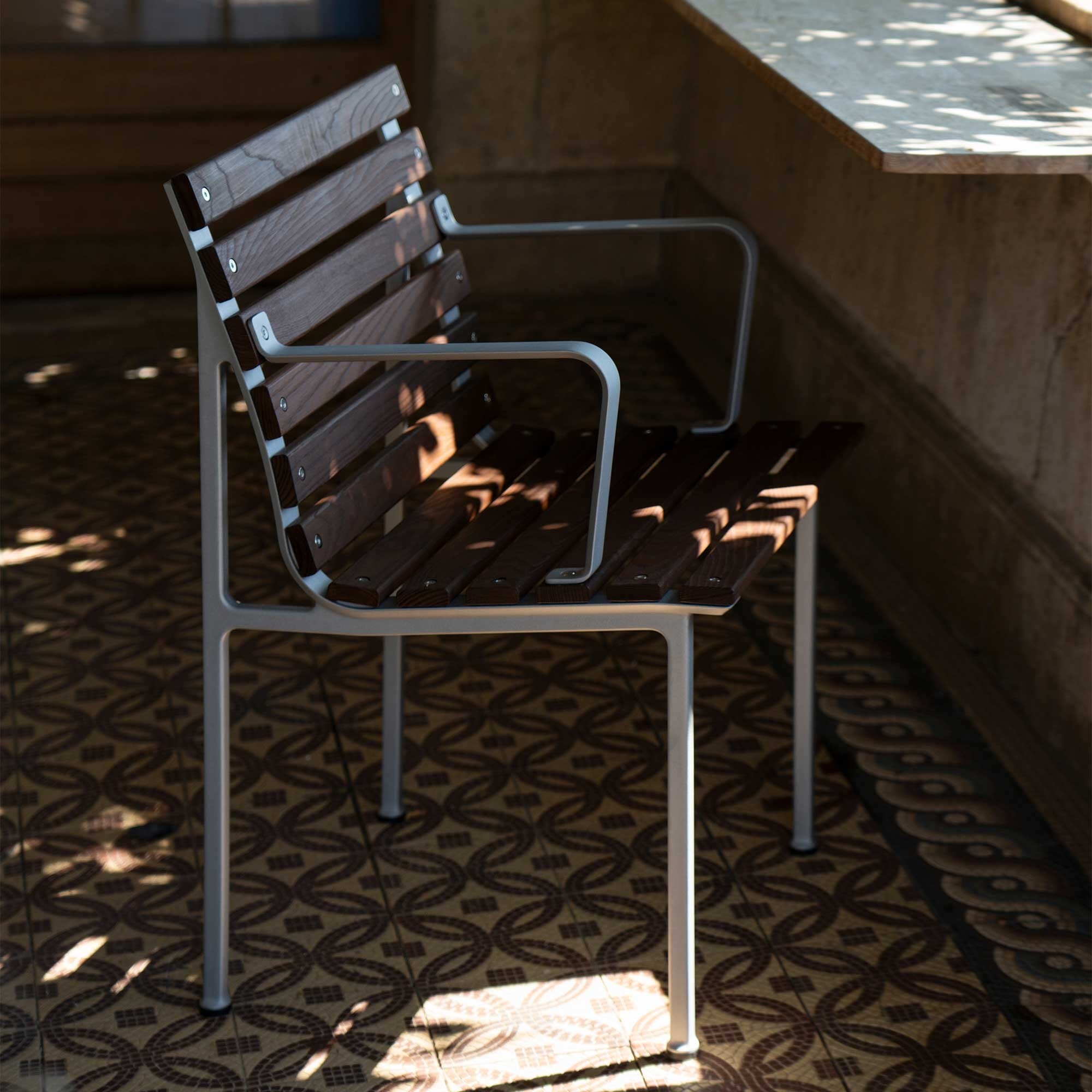 Traverse Outdoor Armchair