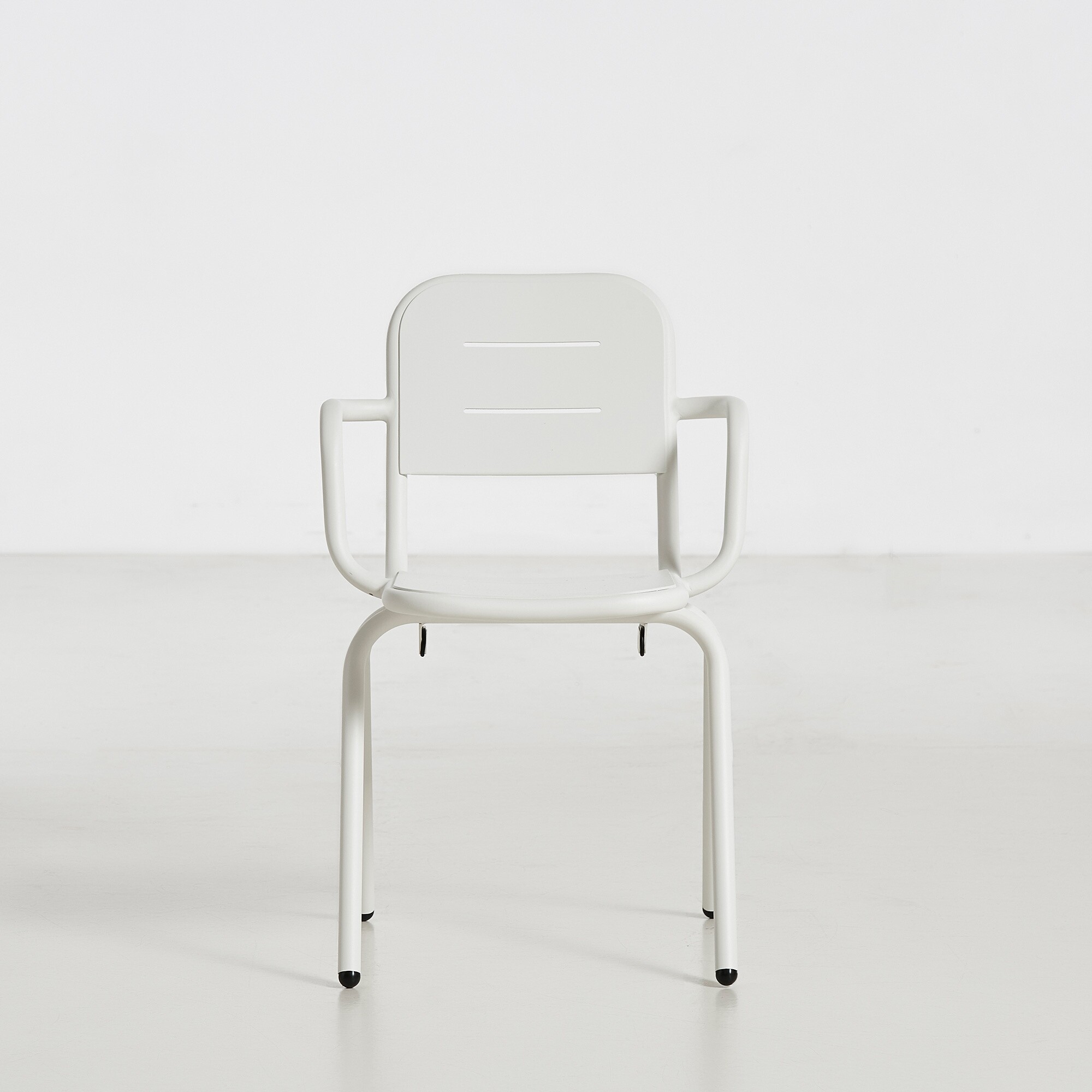 Ray Outdoor Armchair