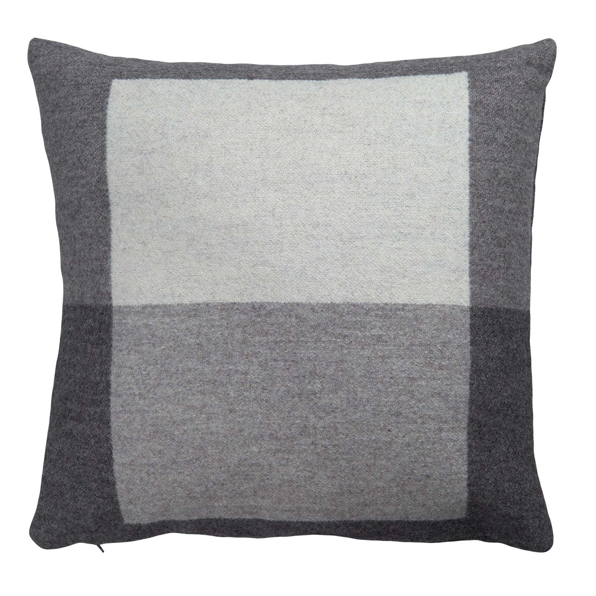 Syndin Cushion 50x50cm