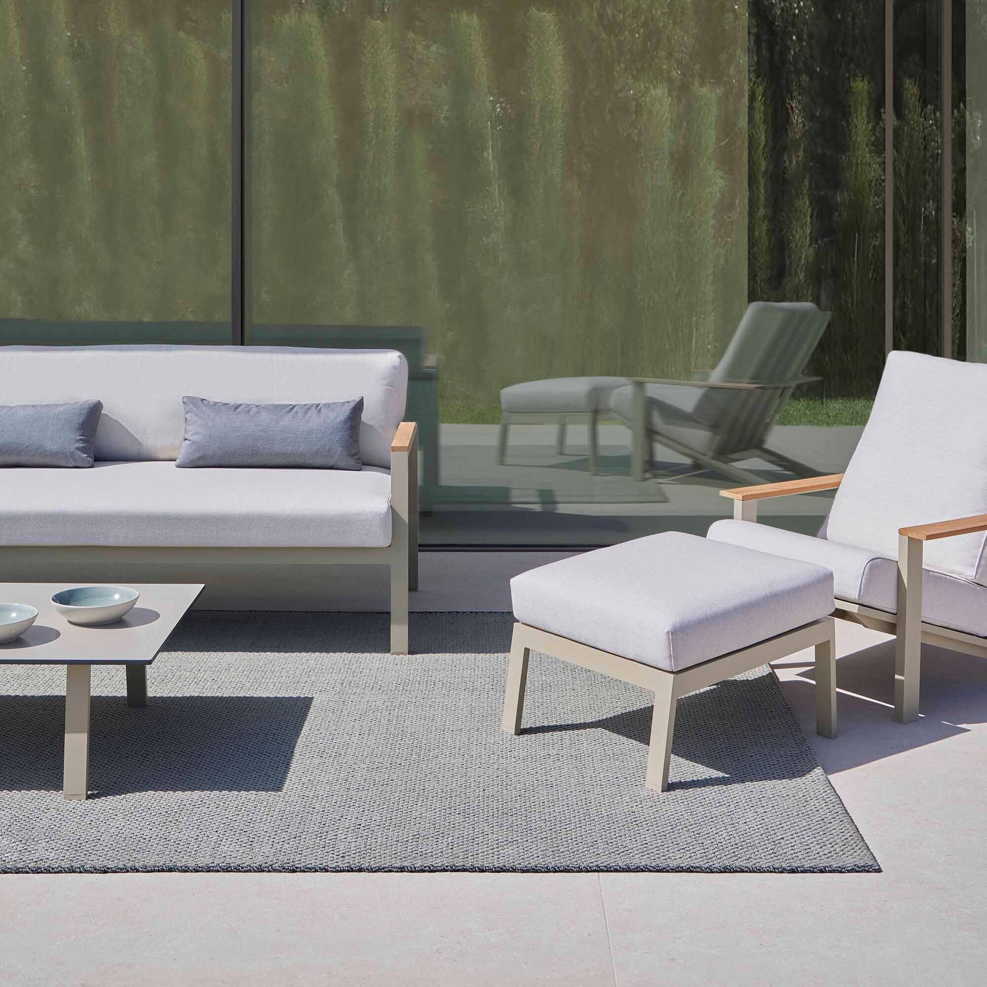 Saline Outdoor Carpet 300x200cm