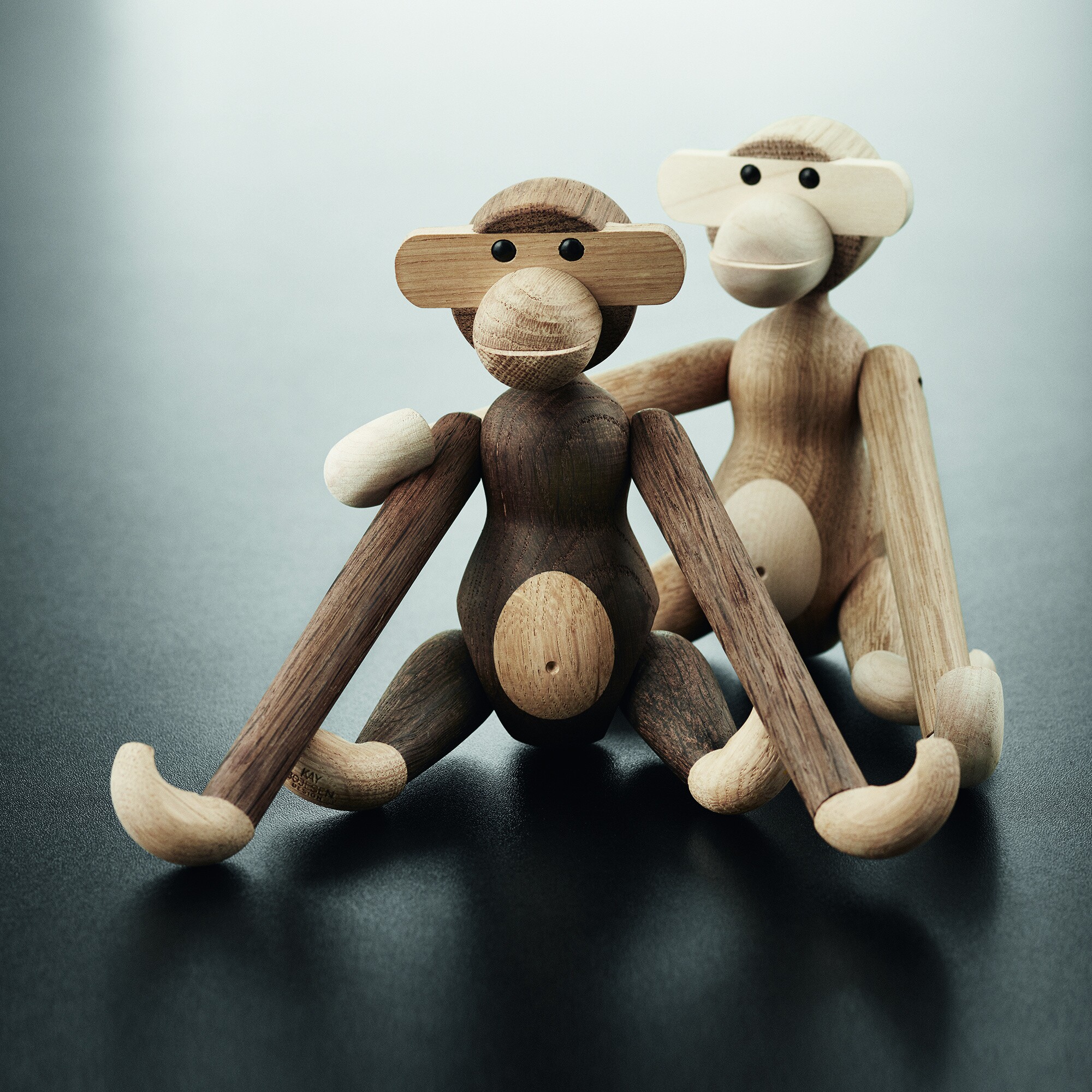 Wooden Figurine Monkey Small Oak