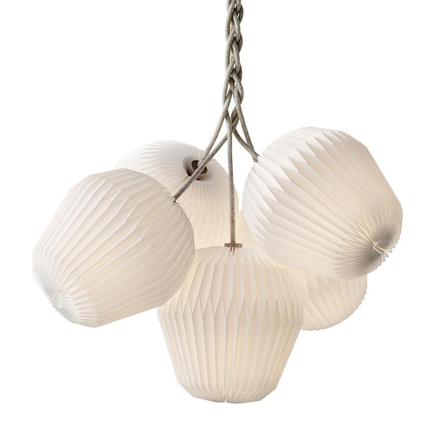 The Bouquet Suspension Lamp with 5 Lampshades