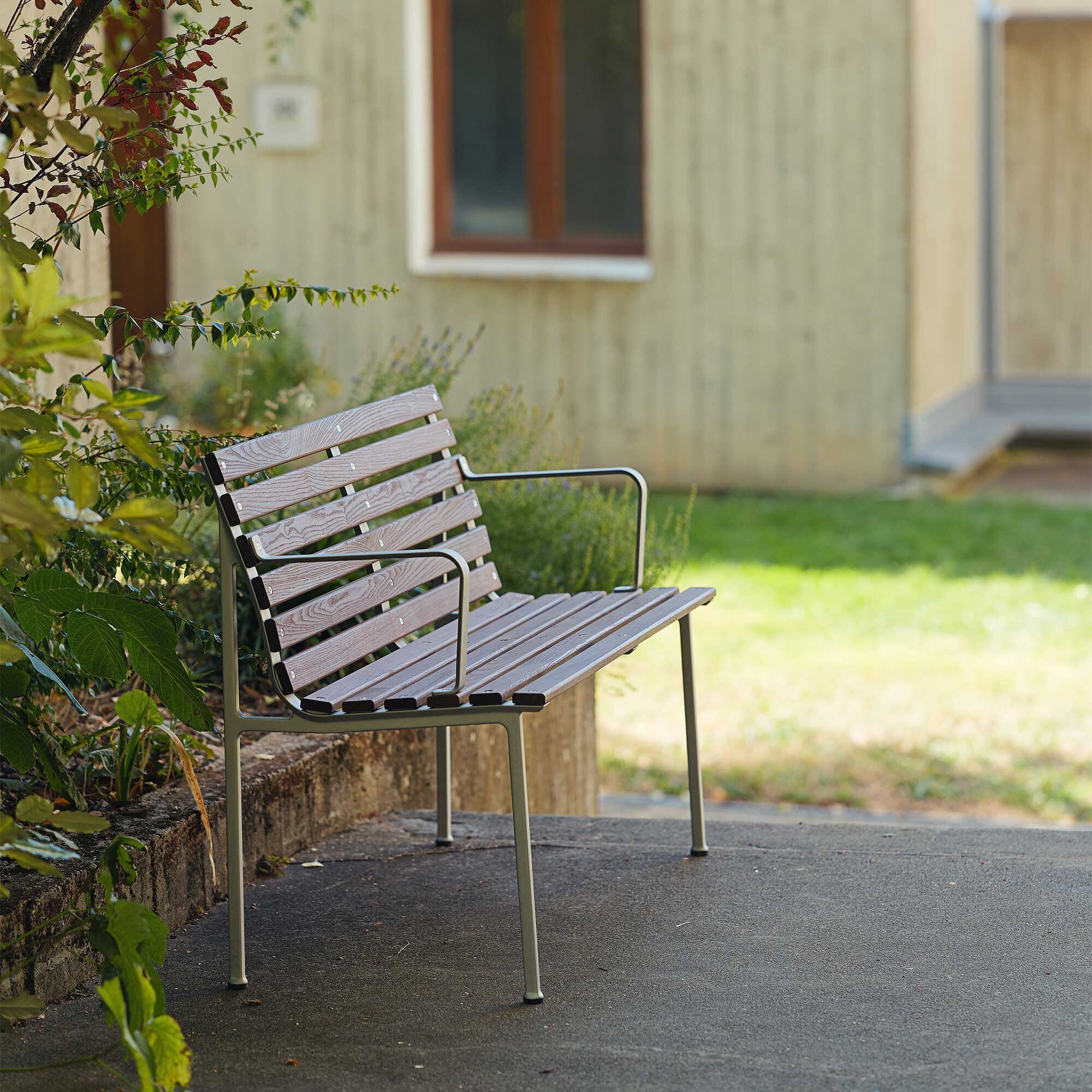 Traverse Outdoor Lounge Bench with Armrests