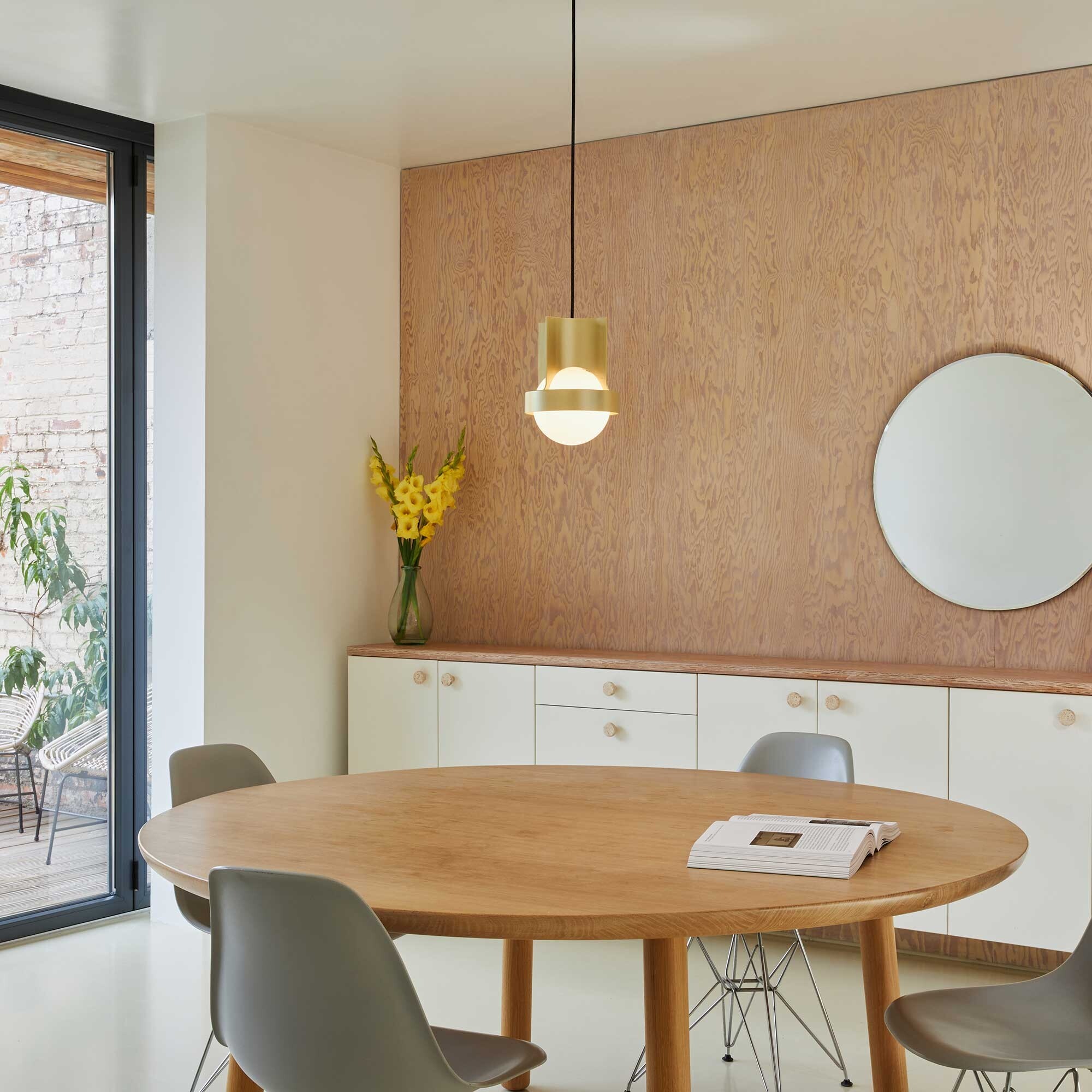 Loop Suspension Lamp L + Sphere IV