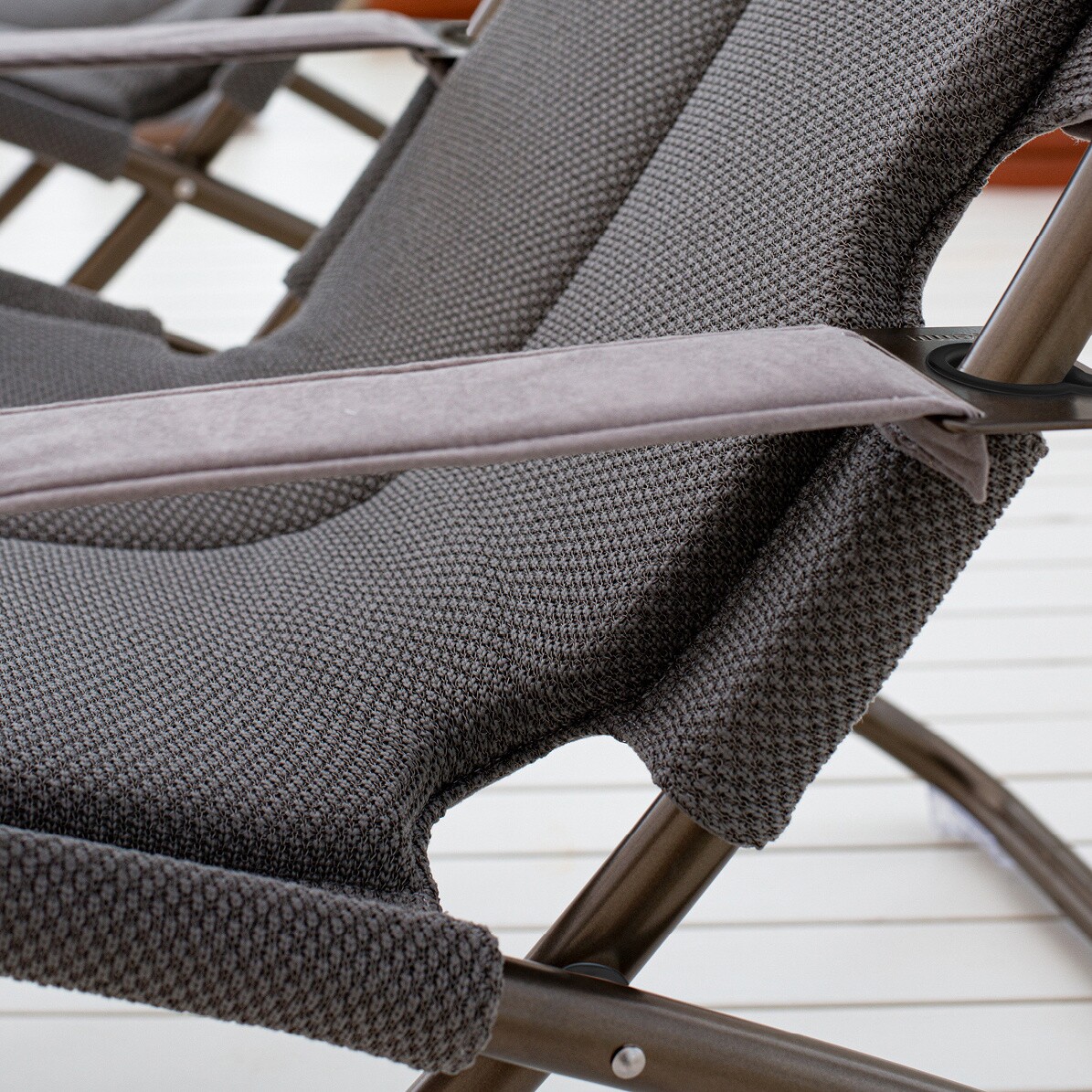 Snooze Cozy Deckchair Foldable