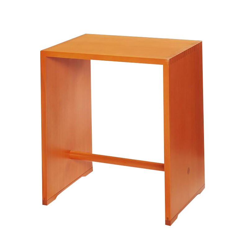 Ulmer Stool