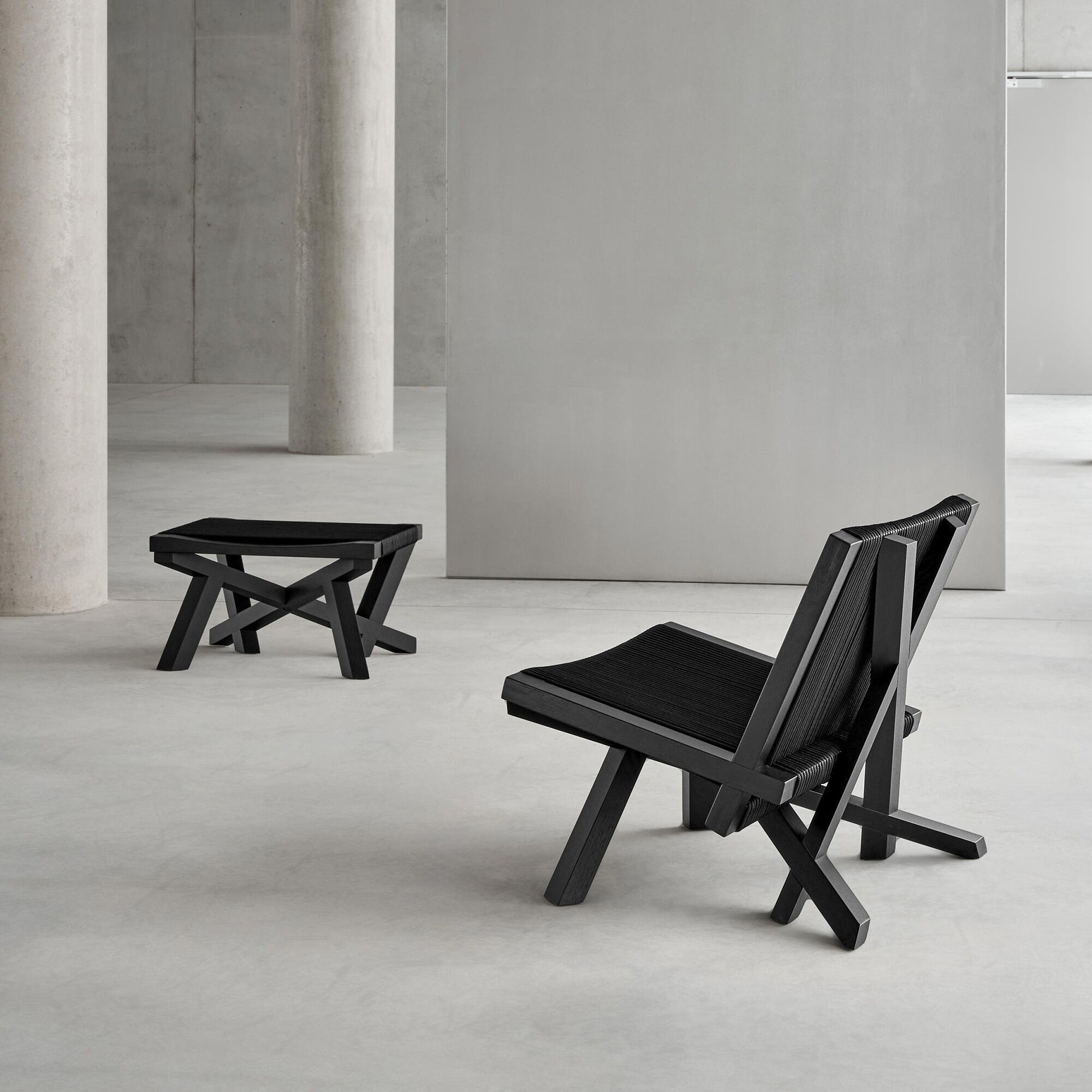 Volkshaus Lounge Chair