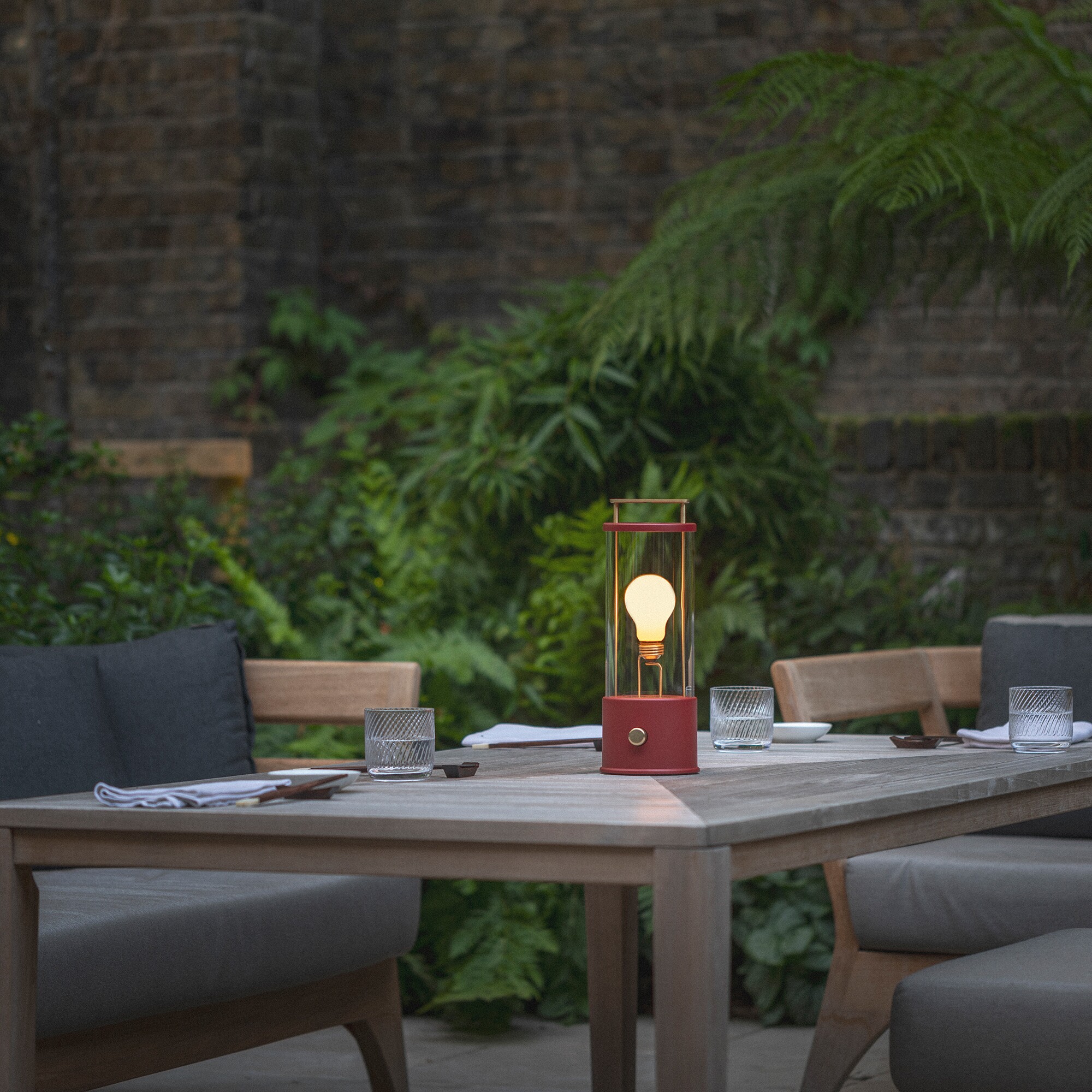 The Muse LED Lamp with Battery