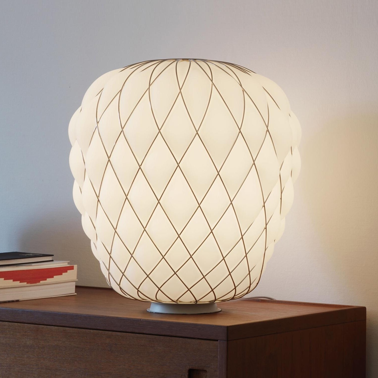 Pinecone Table Lamp
