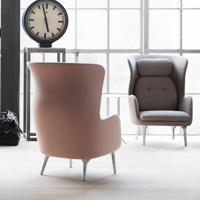 Ro™ JH1 Wingback Fabric Chair Aluminum Feet