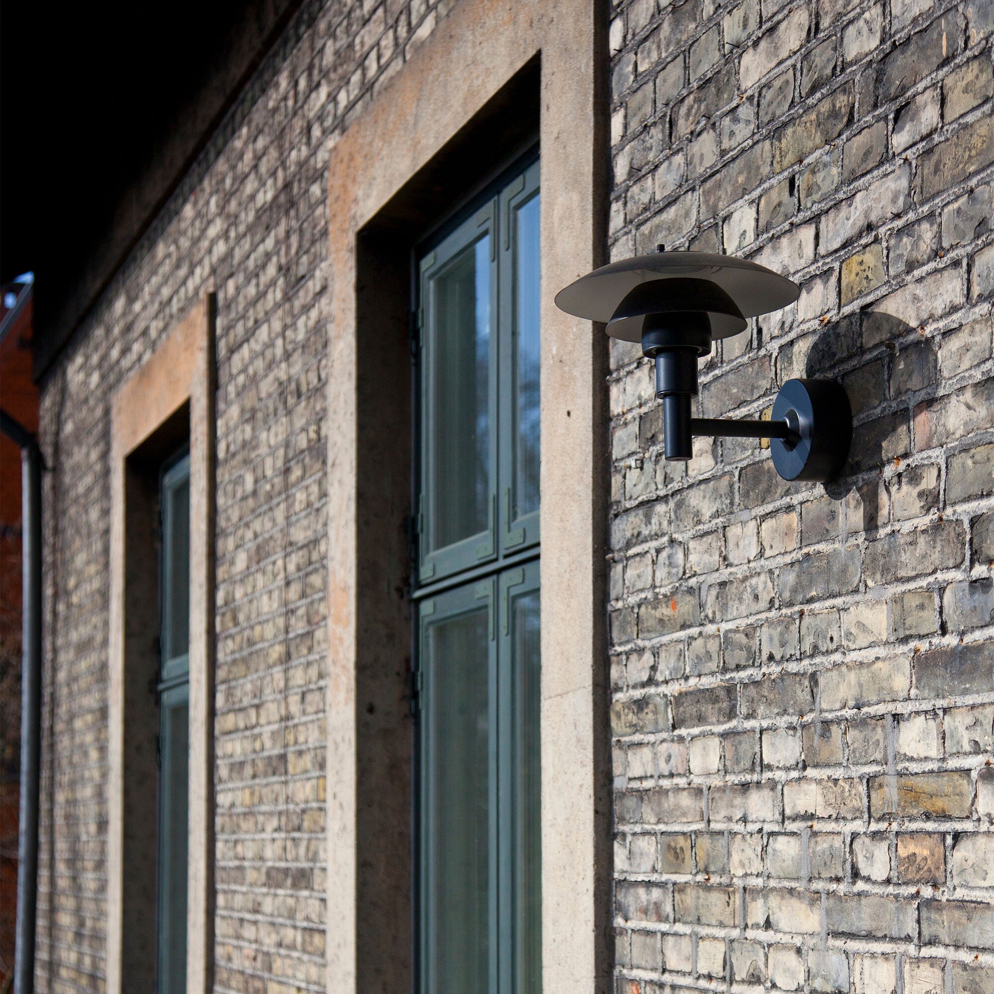 PH 3 - 2 1/2 Outdoor Wall Lamp