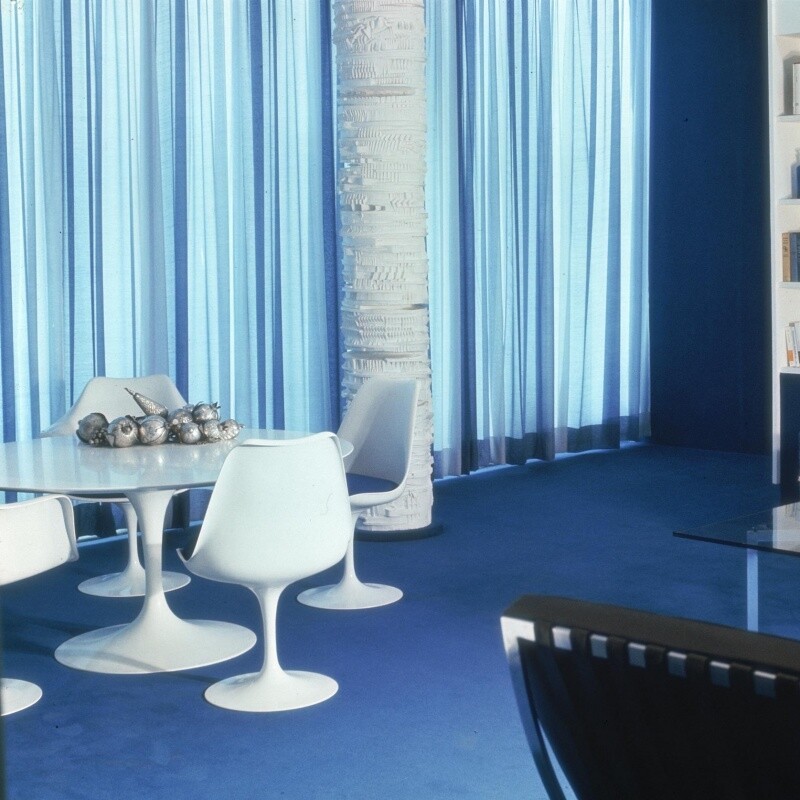 Tulip Eero Saarinen Chair Swivelling