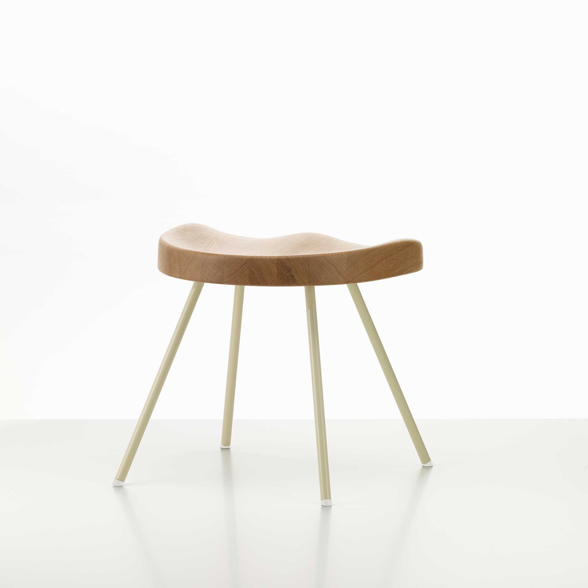Tabouret N° 307 Stool