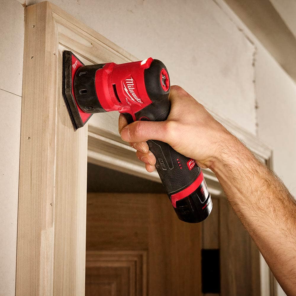 MILWAUKEE 12V FUEL™Orbital Detail Sander Skin M12FDSS0