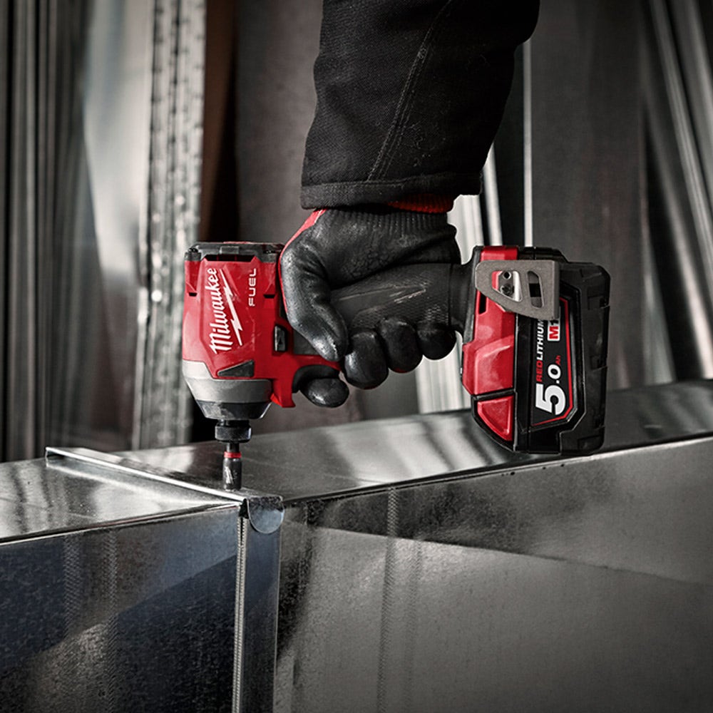 MILWAUKEE 18V Fuel™1/4" Hex Impact Driver Skin M18FID2-0