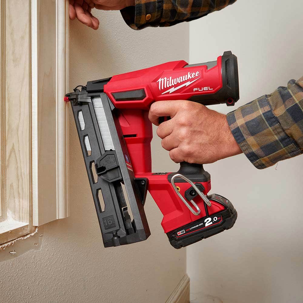 MILWAUKEE 18V Fuel 16 Gauge 20 Degree Angled Finishing Nailer Skin M18FN16GA-0C