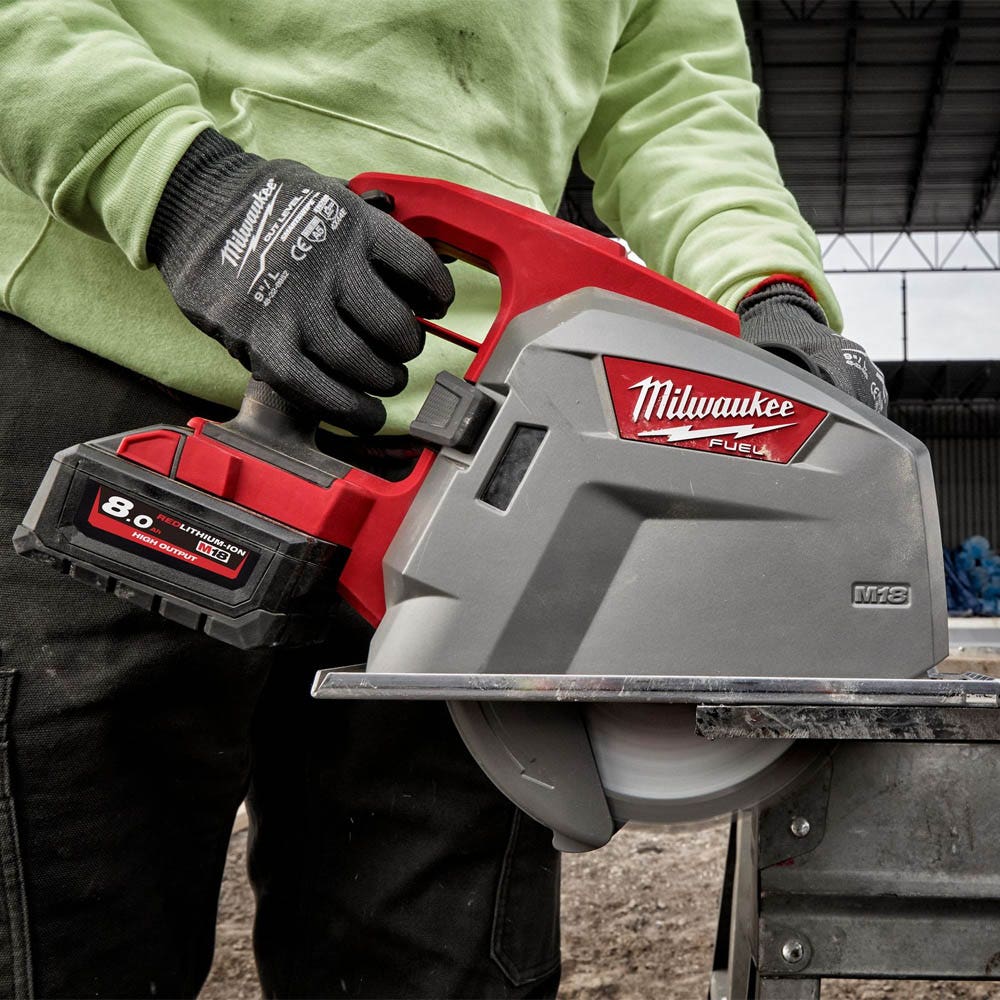 MILWAUKEE 18V FUEL™203mm Metal Cutting Circular Saw Skin M18FMCS66-0