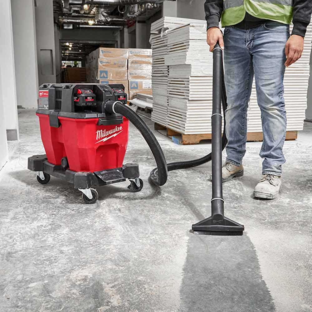 MILWAUKEE 18V FUEL™34L Wet/Dry Vacuum Skin M18FVC34L0