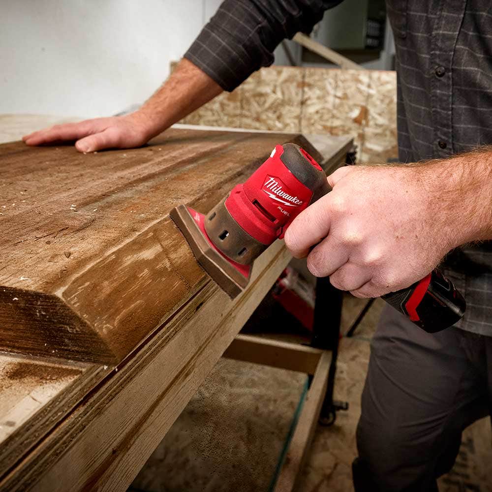 MILWAUKEE 12V FUEL™Orbital Detail Sander Skin M12FDSS0