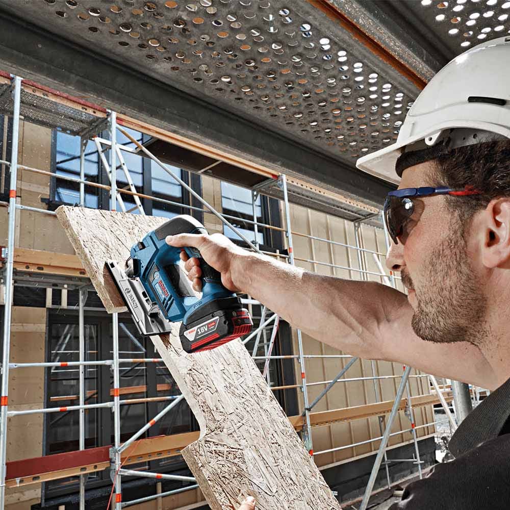 BOSCH 18V Cordless Jigsaw GST 18 V-LI B Skin 06015A6100