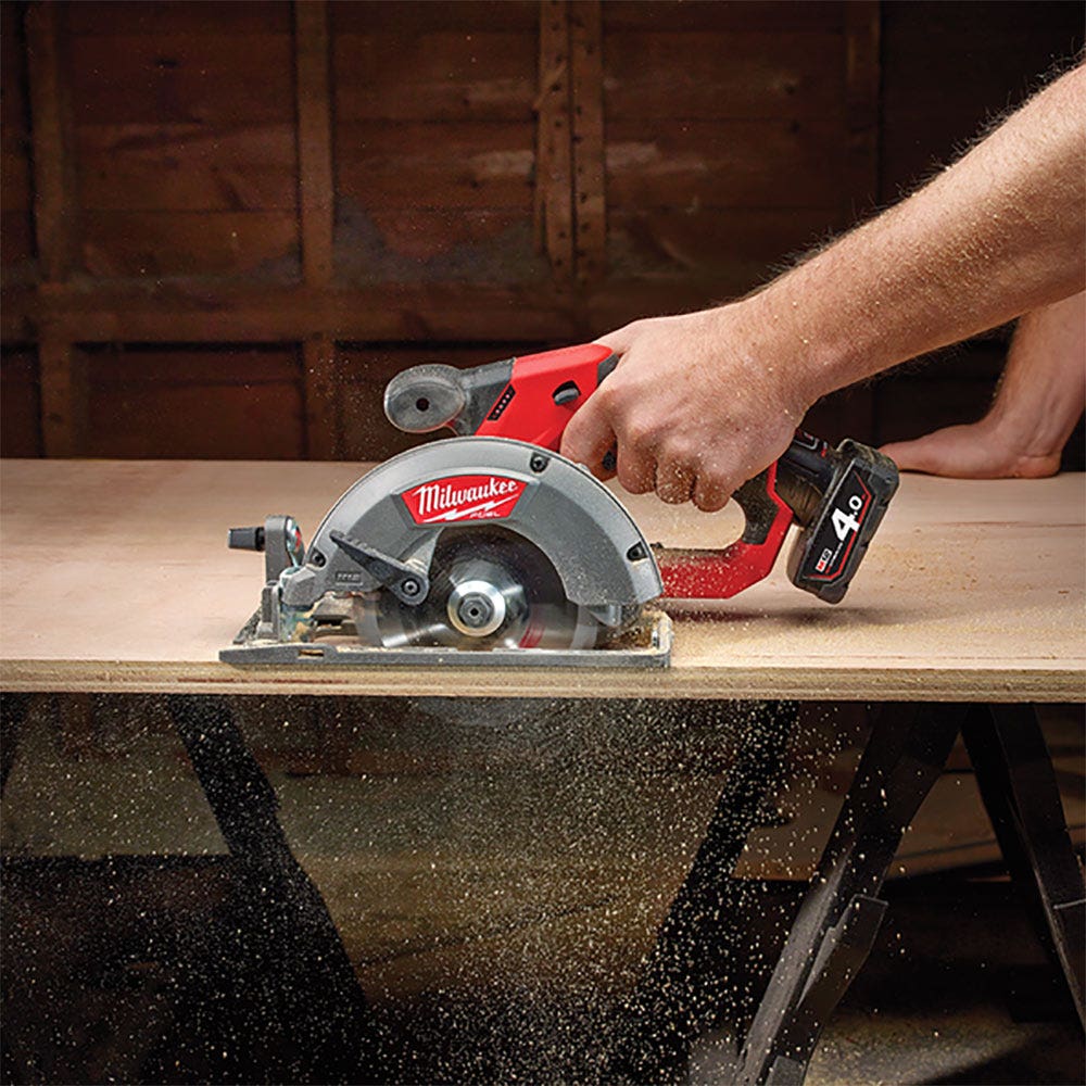 MILWAUKEE 12V FUEL™140mm Circular Saw Skin M12CCS44-0