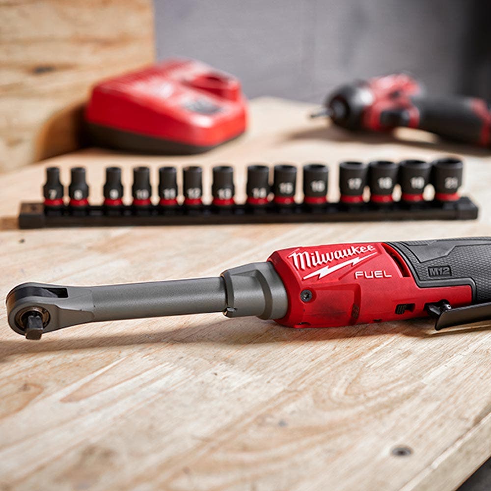 MILWAUKEE 12V FUEL™3/8" High Speed Extended Reach Ratchet Skin M12FHIR38LR0