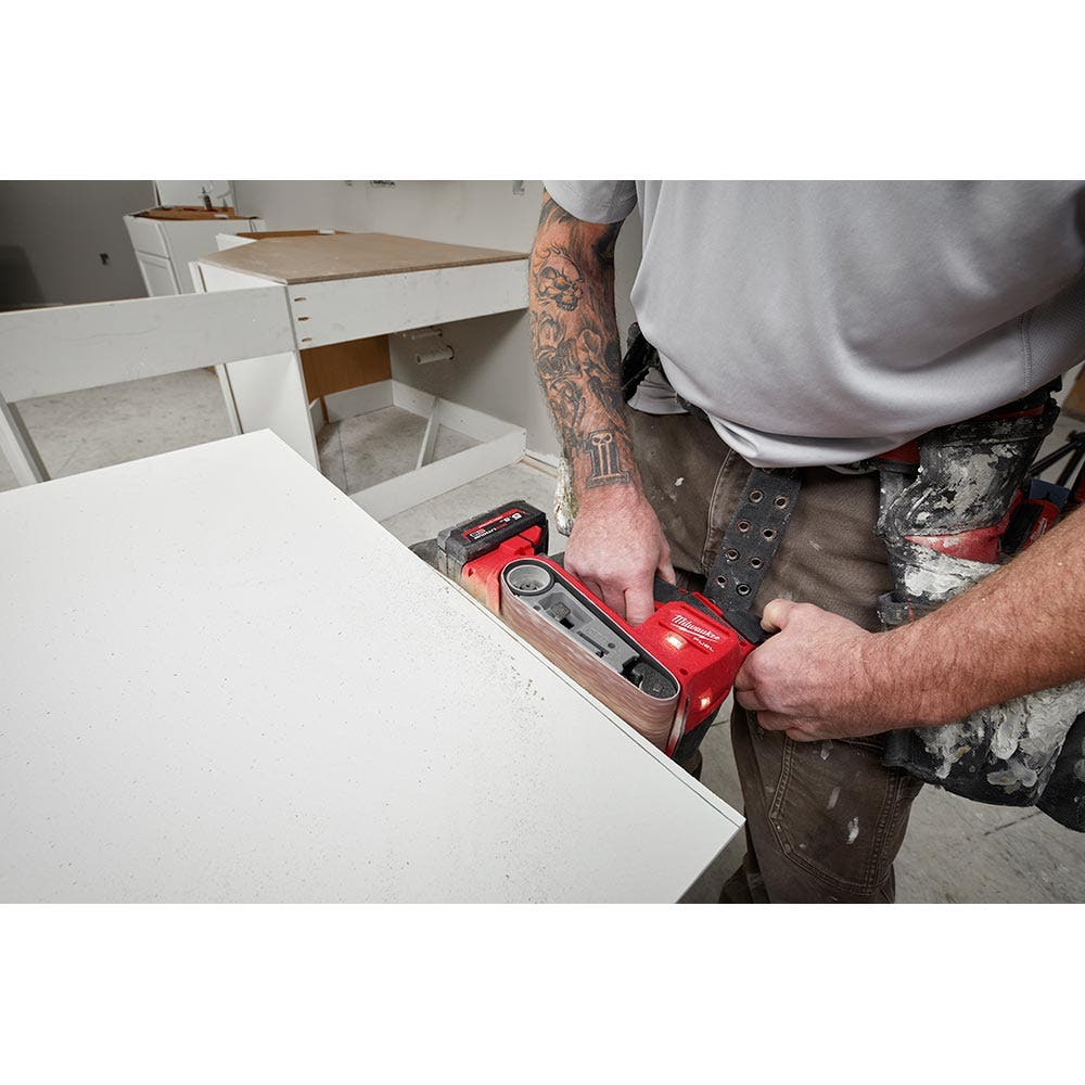 MILWAUKEE 18V FUEL™Belt Sander Skin M18FBTS750