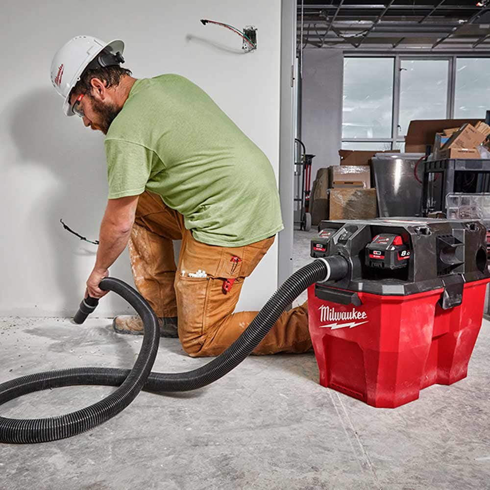 MILWAUKEE 18V FUEL™34L Wet/Dry Vacuum Skin M18FVC34L0