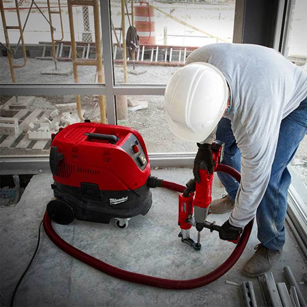 MILWAUKEE 240V 30L L Class Dust Extractor AS30LAC
