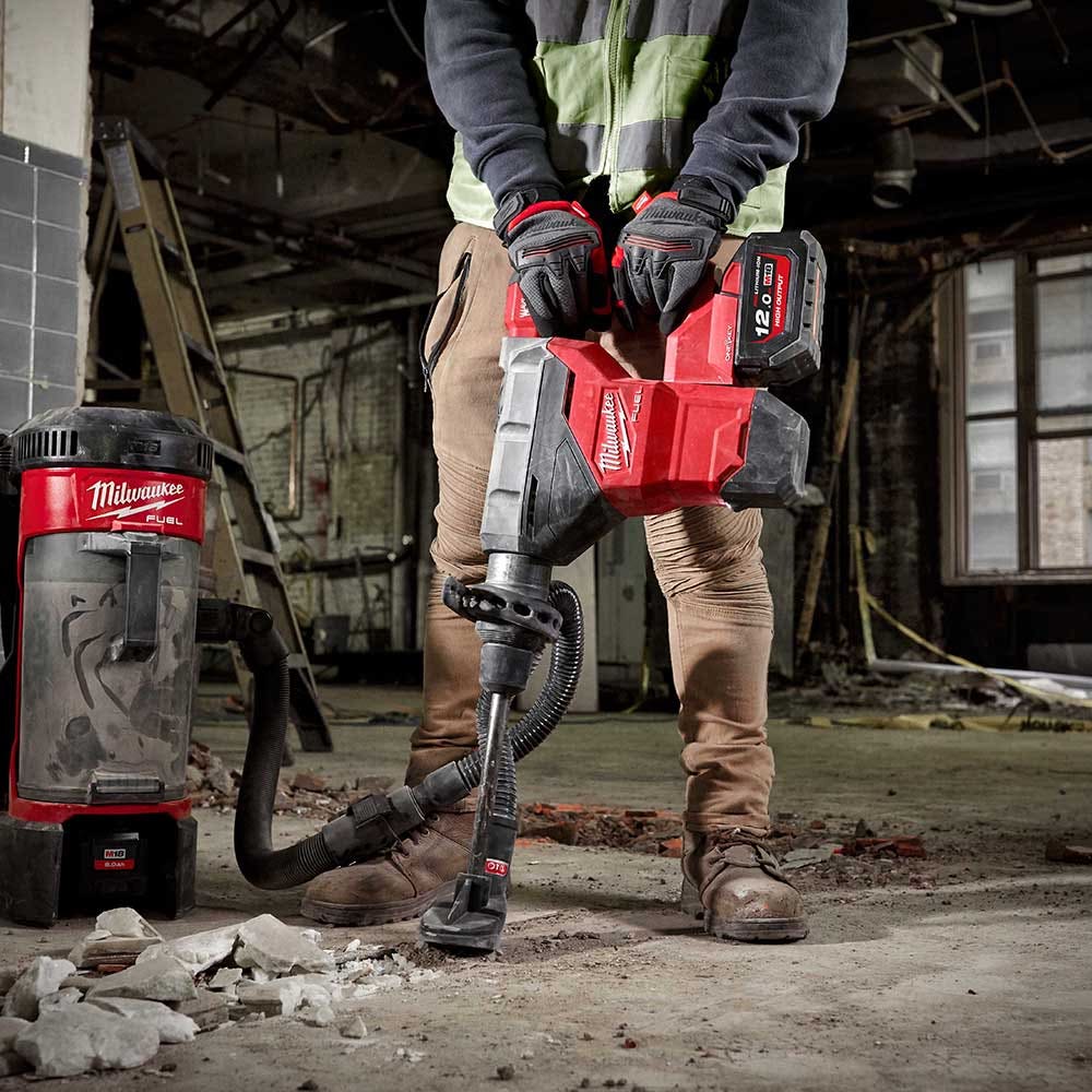 MILWAUKEE 18V FUEL™2 x 12.0Ah 44mm SDS Max Rotary Hammer Kit M18FHM-122C