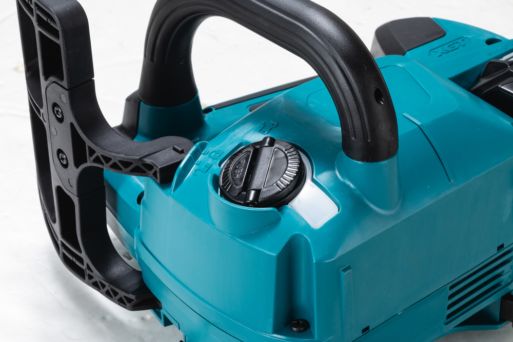 Makita Top Handle Chainsaw XGT ®UC002G