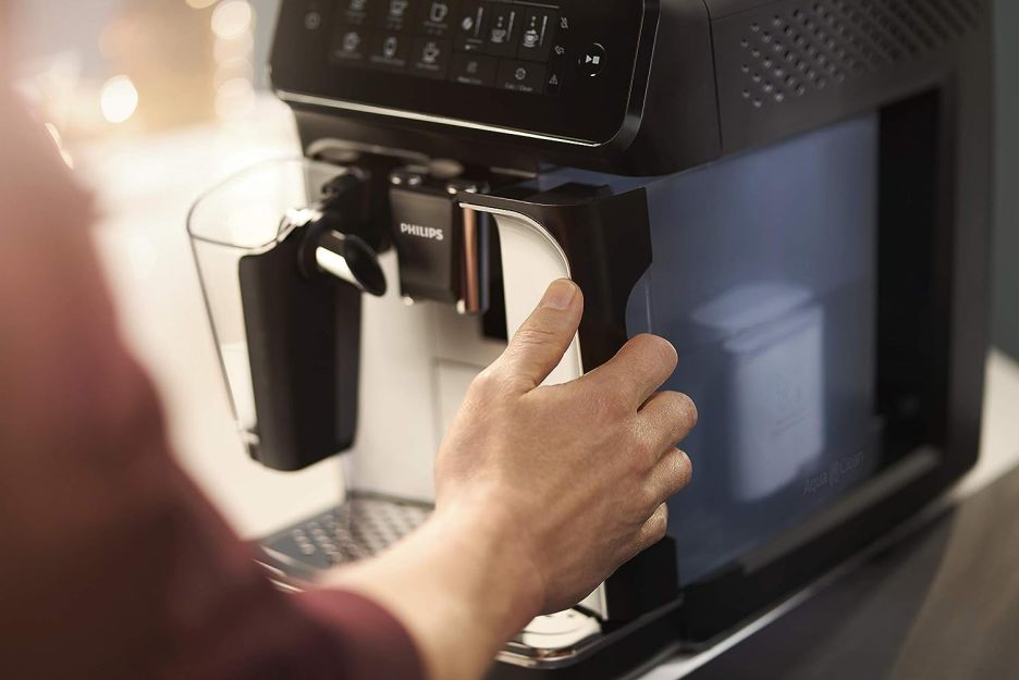 Philips 3200 Series Fully Automatic Espresso Machine with LatteGo, Black
