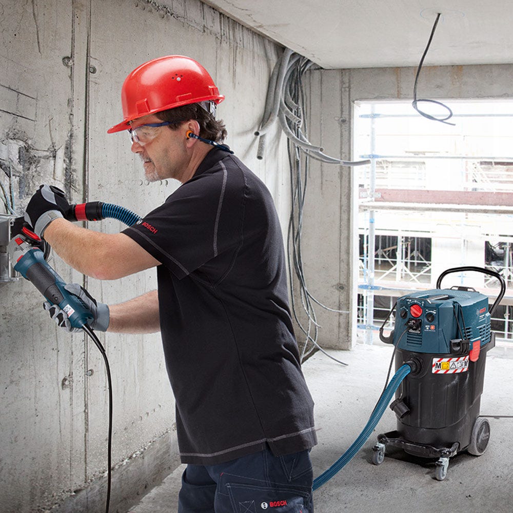 BOSCH 1380W 55L M-Class Wet/Dry Industrial Vacuum Extractor GAS 55 M AFC 06019C3340