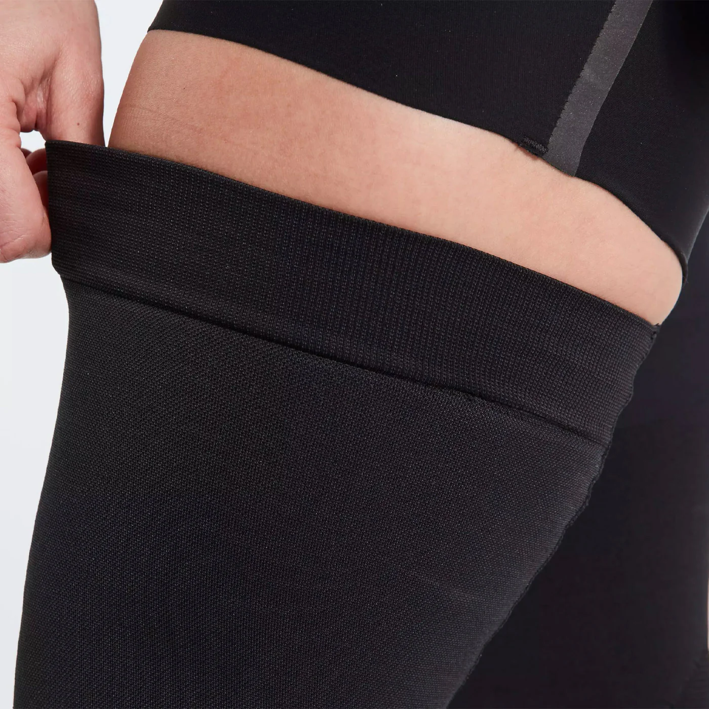 Specialized Seamless Warmers knee - Black