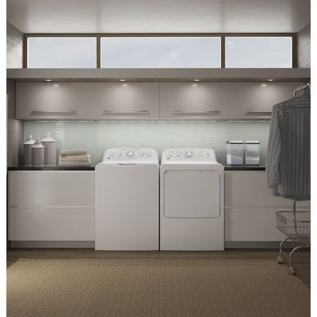 GE 4.5-cu ft High Efficiency Agitator Top-Load Washer (White)