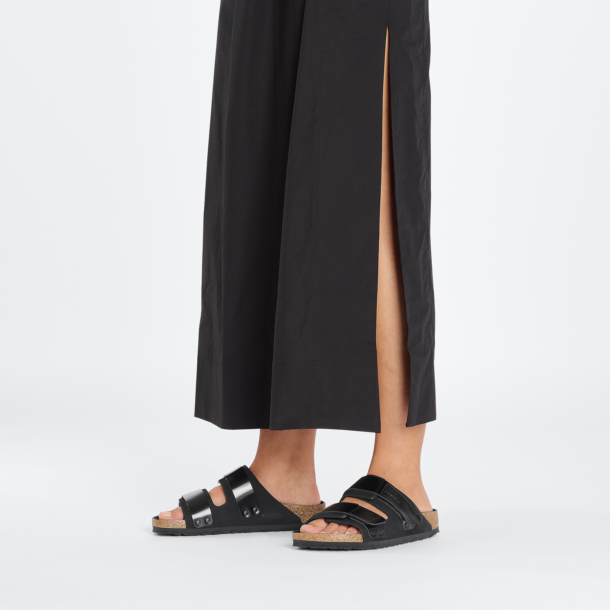 Uji Nubuck Leather