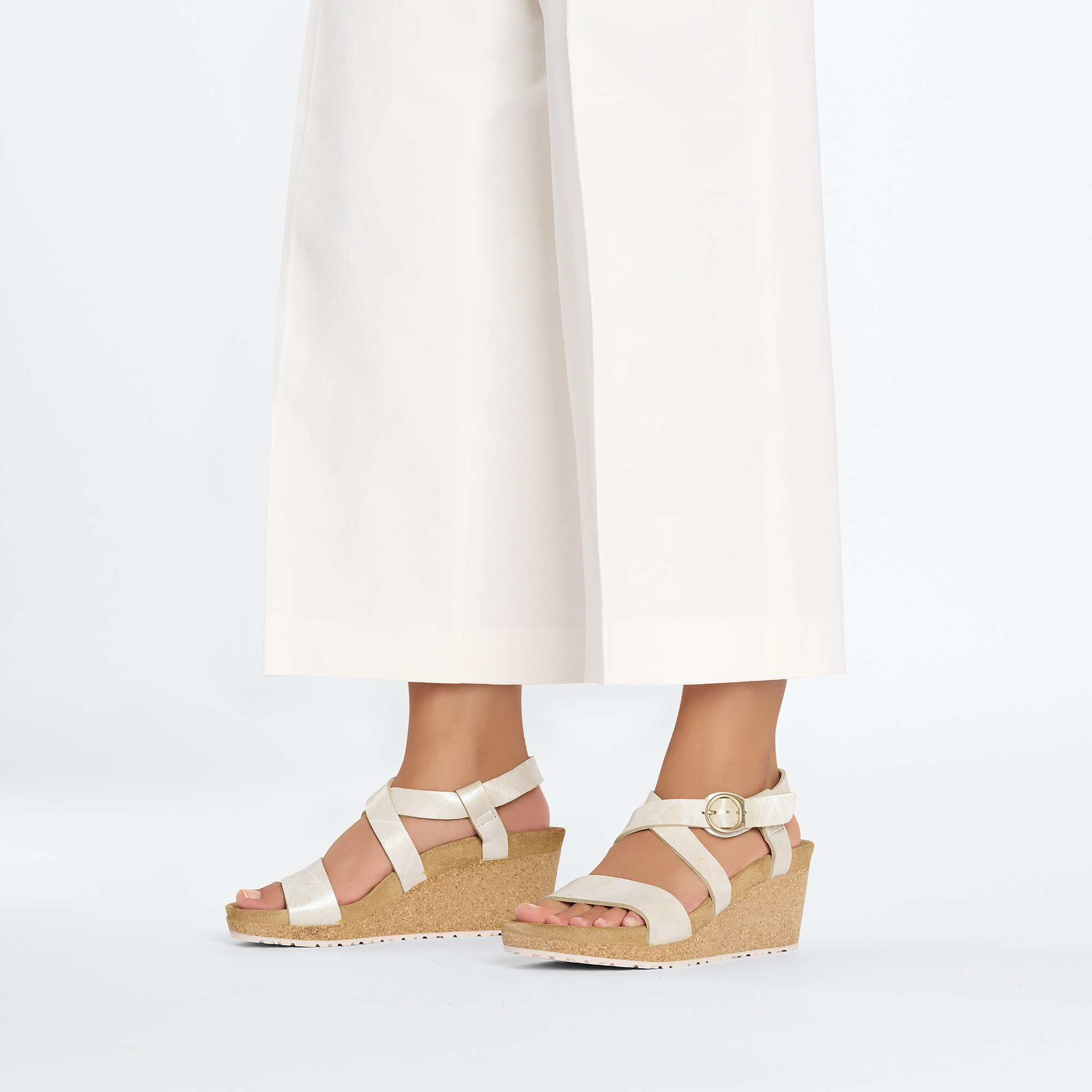 Sibyl Nubuck Leather