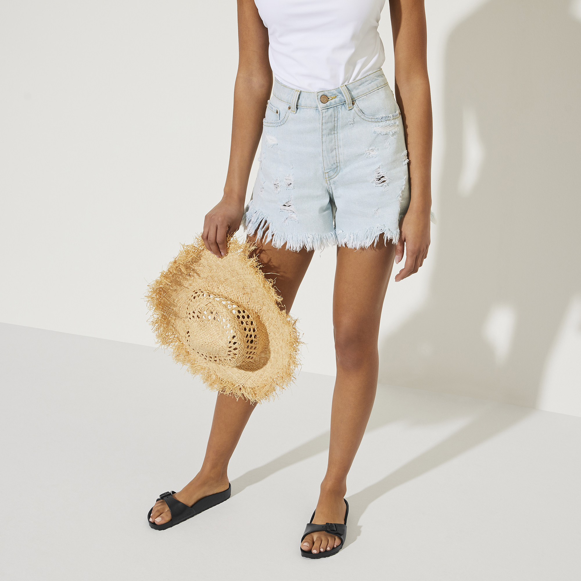 Madrid Essentials EVA