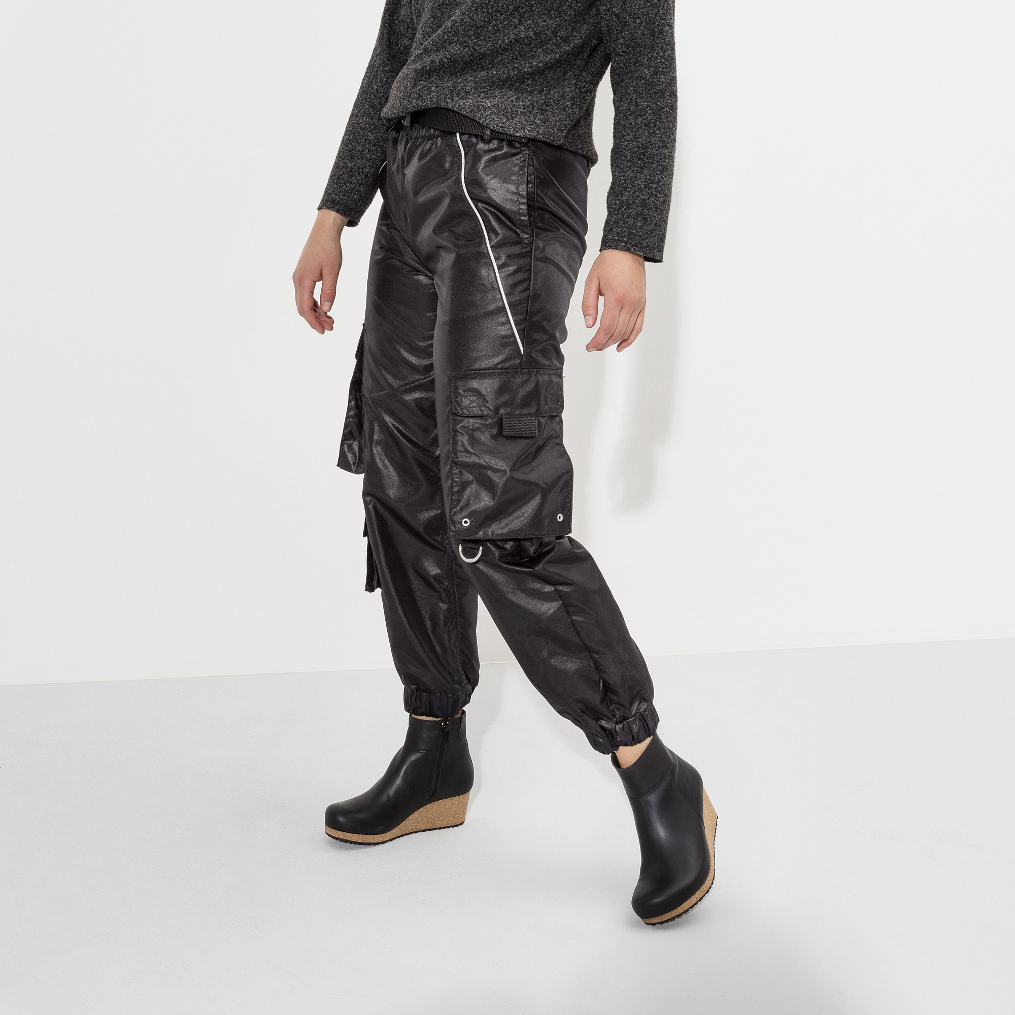 Ebba Leather
