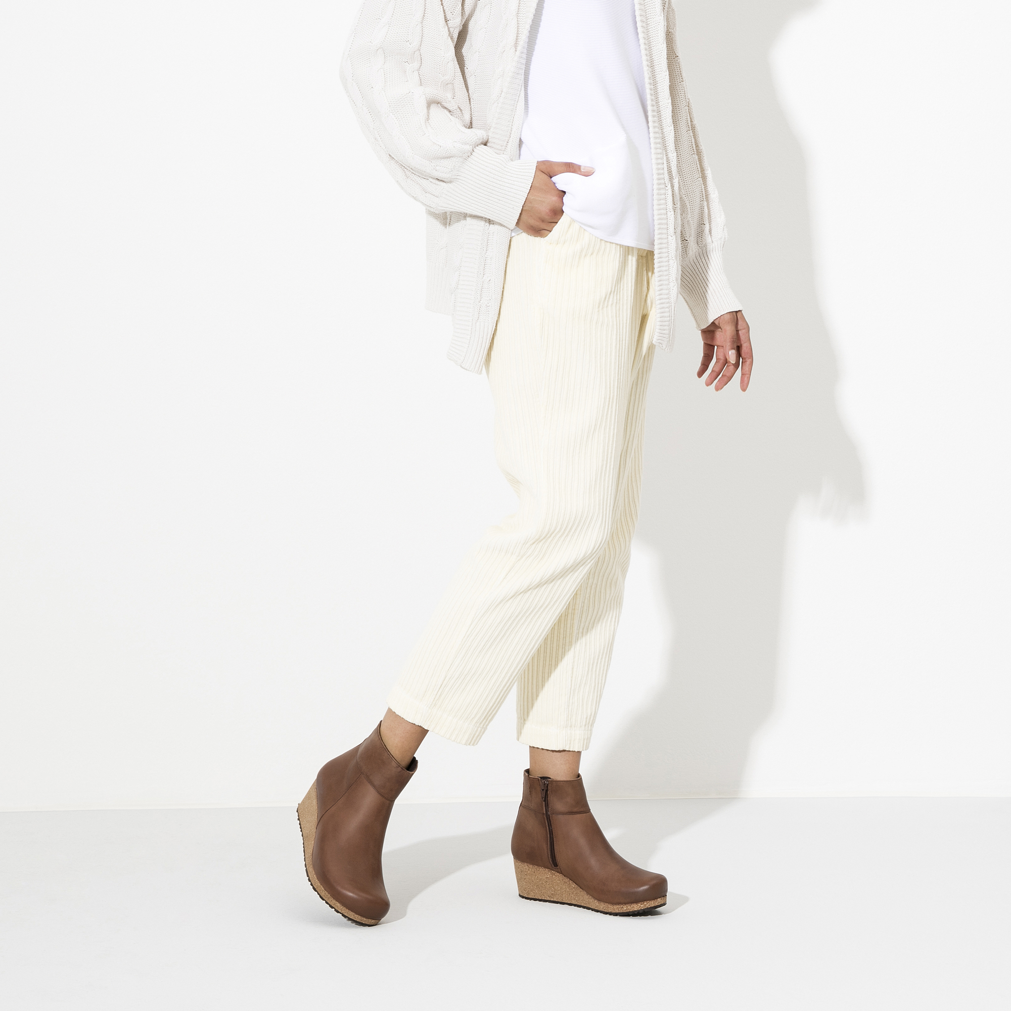 Ebba Leather