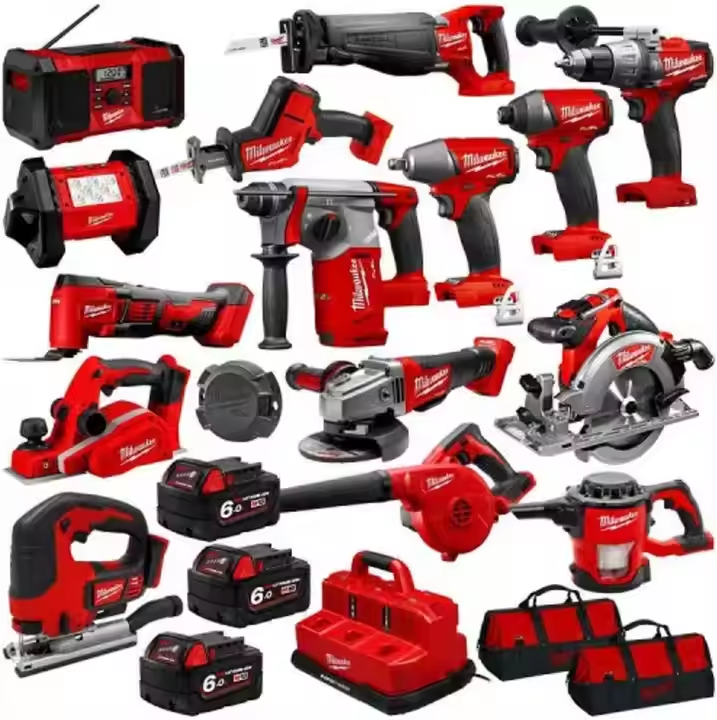 MILWAUKEE 18V FUEL™15 Piece 3 x 5.0Ah Combo Kit M18FPP11A3503B
