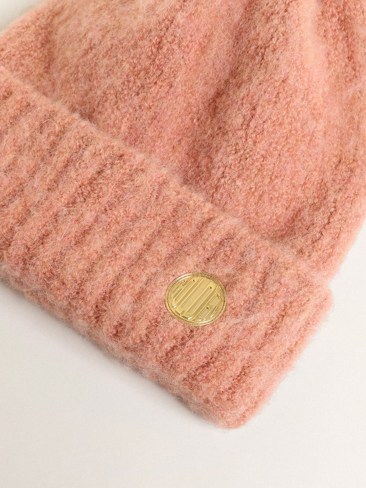Pale pink wool beanie with pompom| Golden Goose