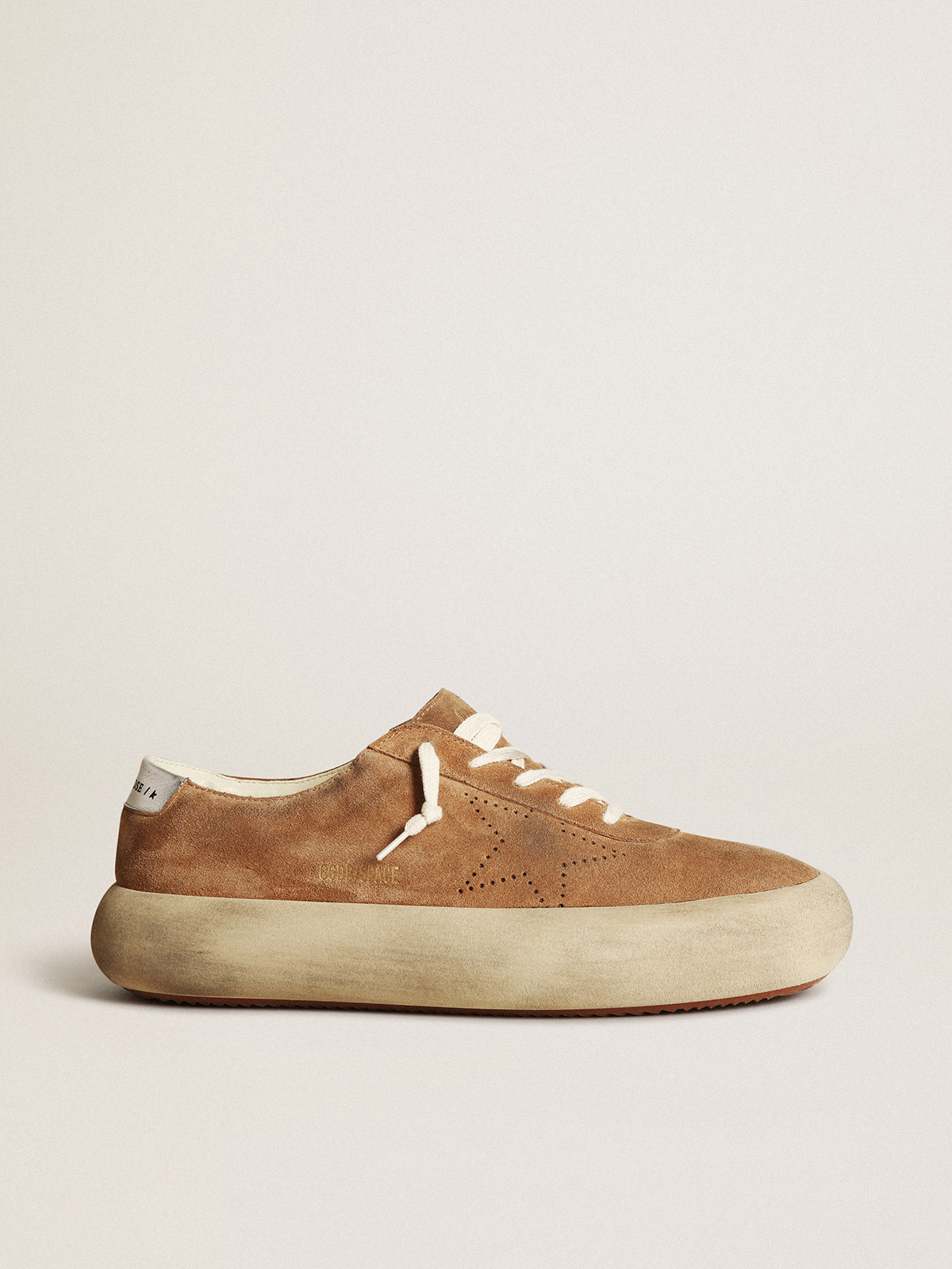 Men's Space-Star in tobacco-colored suede| Golden Goose