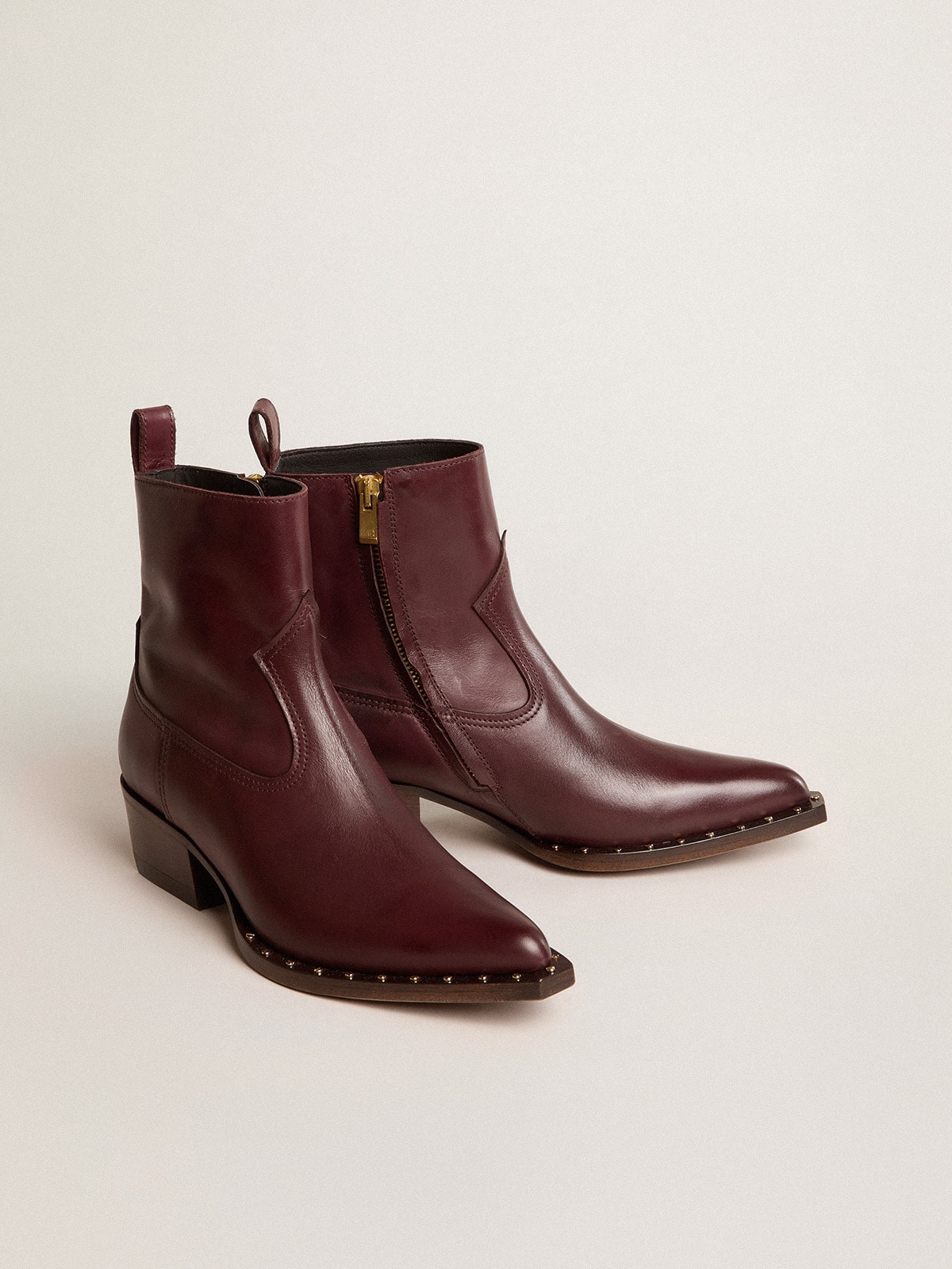 Womens's low Debbie boots in burgundy leather| Golden Goose