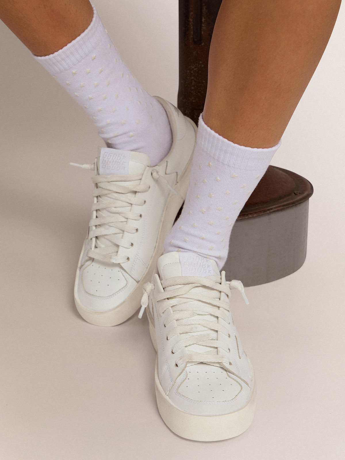White socks with contrasting 3D stars and logo| Golden Goose