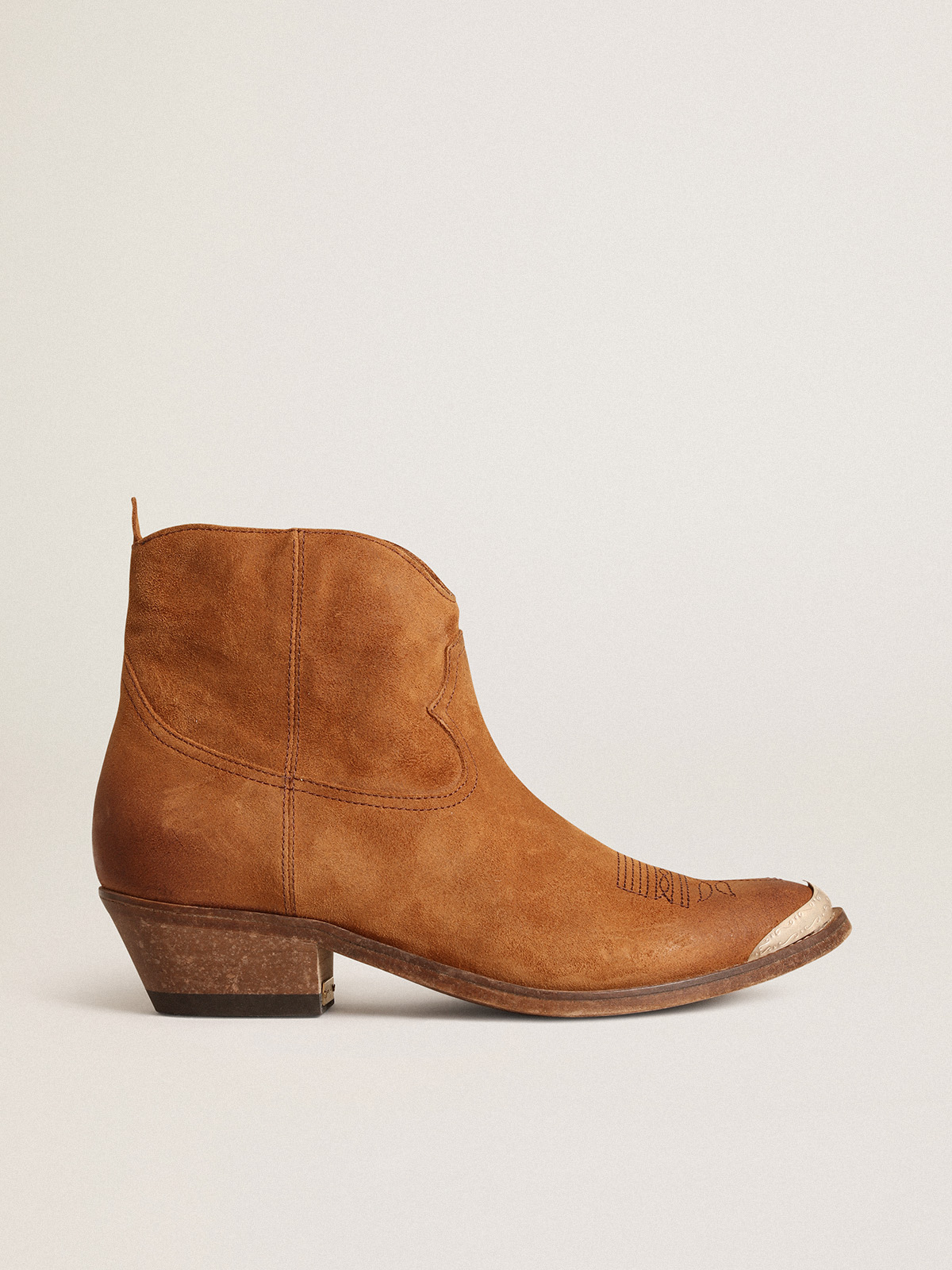 Young ankle boots in cognac-colored suede| Golden Goose