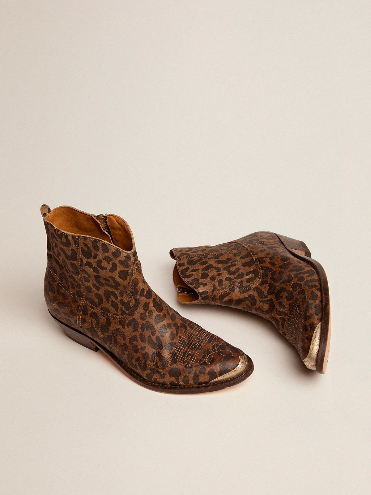 Women's leather ankle boots with leopard print| Golden Goose